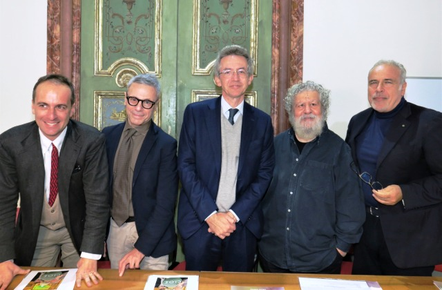 Napoli. Per i giovani talenti c'è C.I.O.E.(') Accademia trimestrale gratuita, nata per i 70 anni di Massimo Troisi. Iscrizioni fino al 19/02